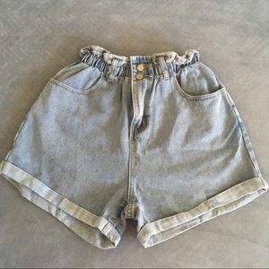 Wide leg Ruffle waist 80’s style shorts